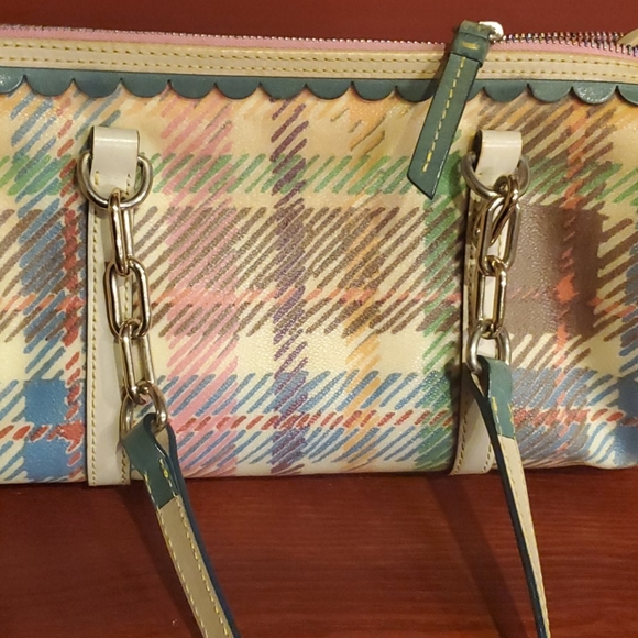 Dooney & Bourke Plaid/Tarten Barrel Handbag - Picture 11 of 12